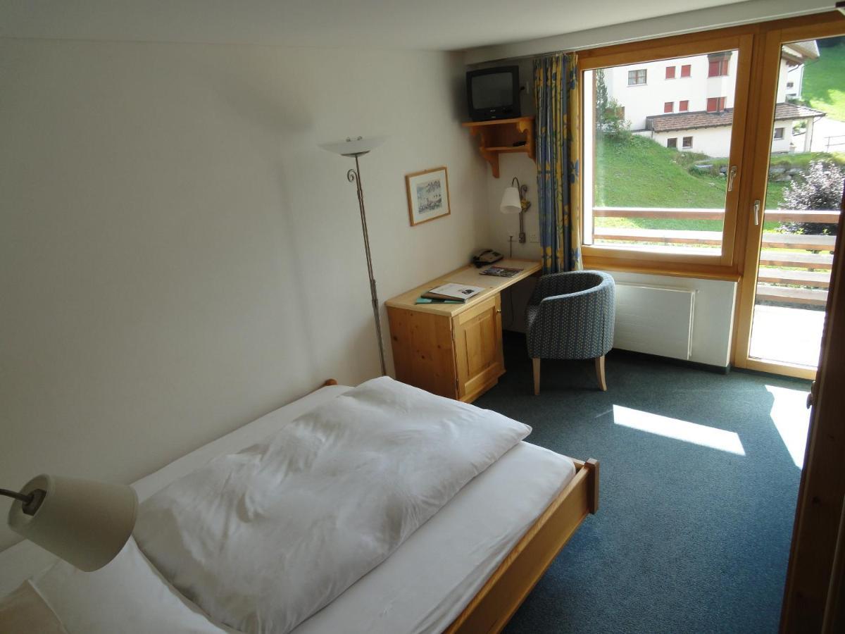 Hotel Alpina Parpan Luaran gambar