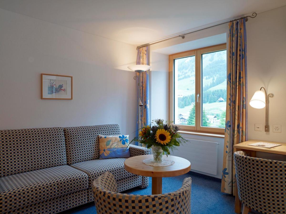 Hotel Alpina Parpan Luaran gambar